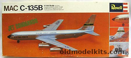 Revell 1/144 Boeing C-135B Transport MAC - (707), H254-130 plastic model kit